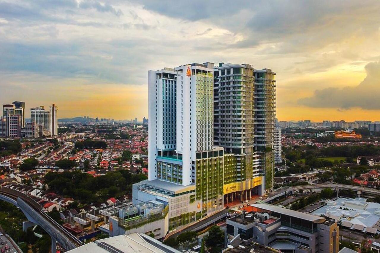 M World Hotel Formerly Known As Avante Hotel Petaling Jaya Exterior photo